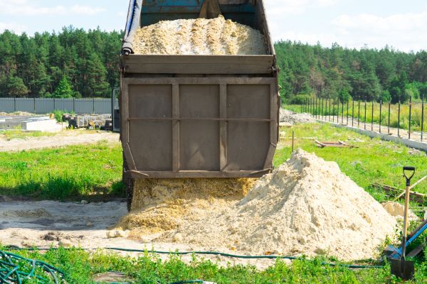 Bulk Sand Delivery in Yorba Linda