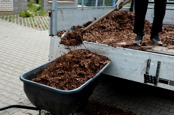 Playground Mulch Delivery in Yorba Linda