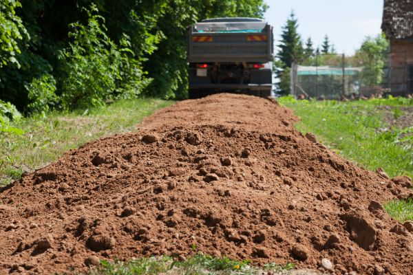Residential Soil Delivery in Yorba Linda