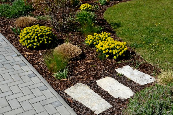 Garden Mulch Installation in Yorba Linda